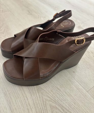 KOBRA WEDGES