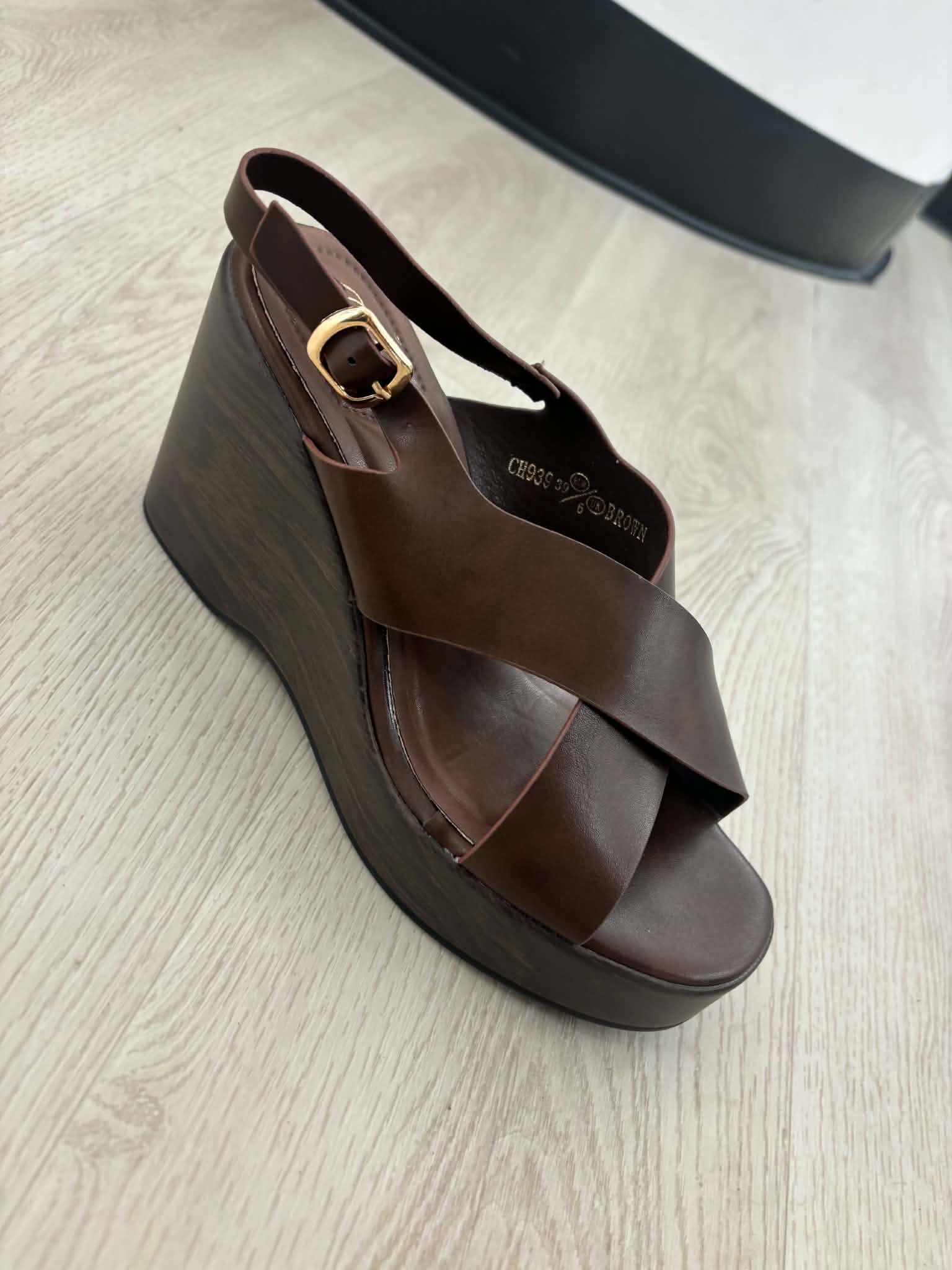 KOBRA WEDGES - Image 2
