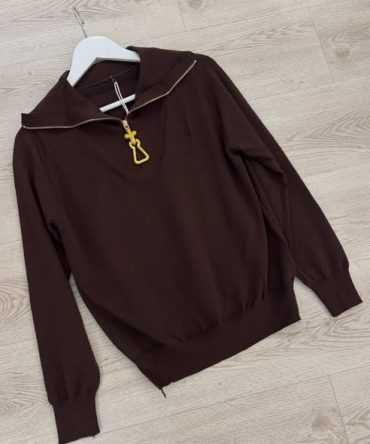 Zip detail jumper