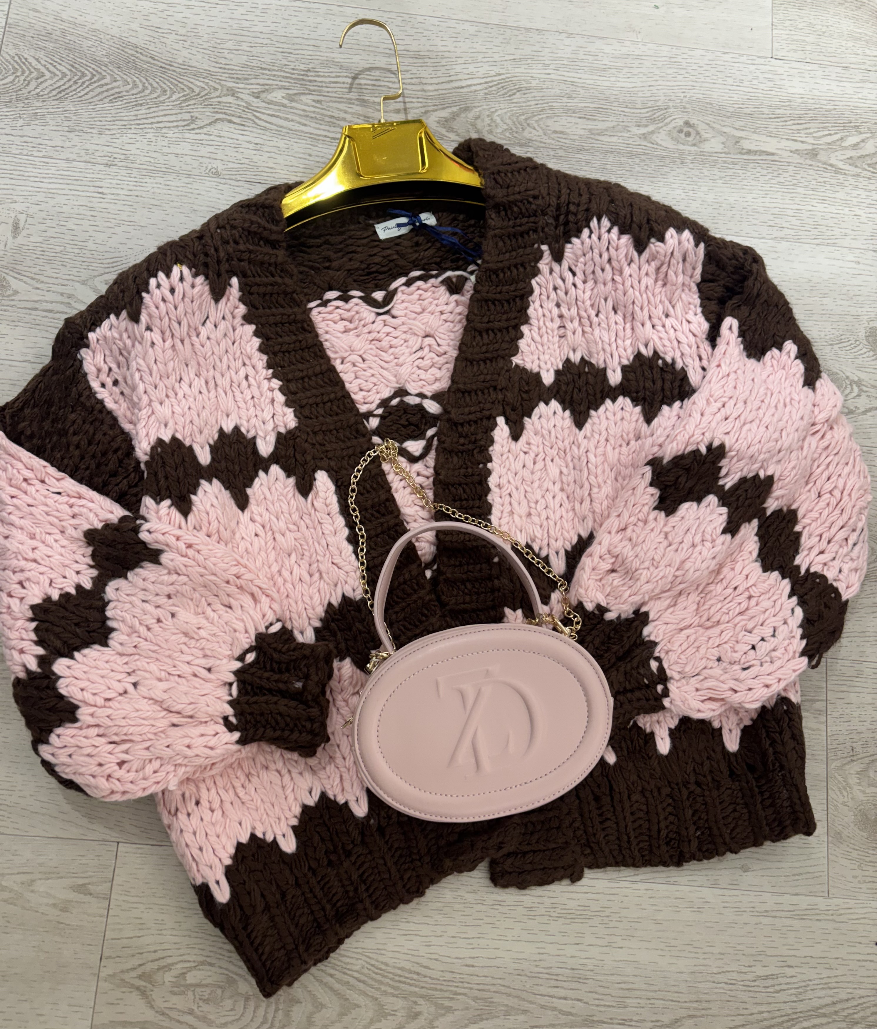 CHUNKY KNIT CARDIGAN